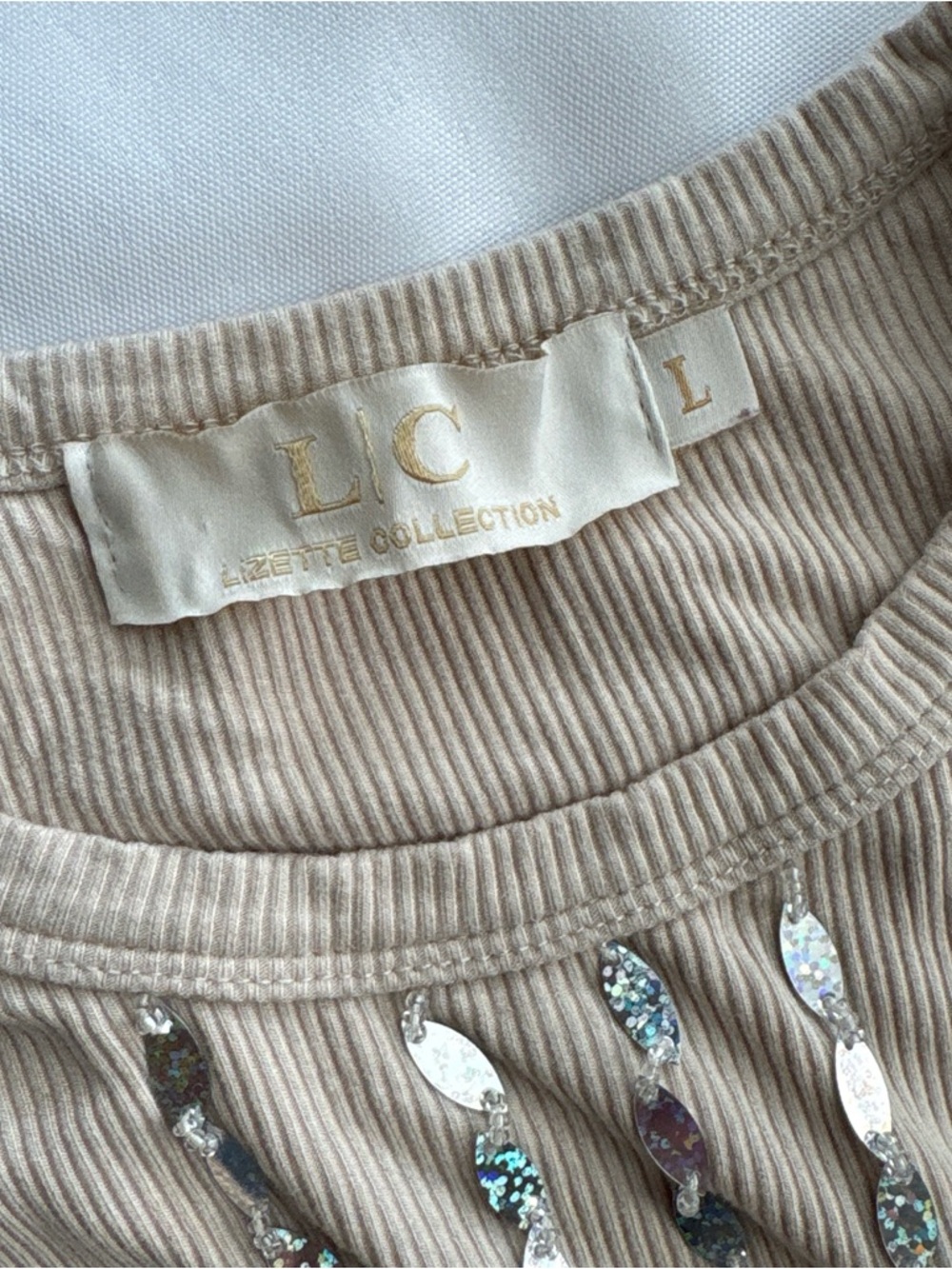 Neutral Sequin Ribbed Tank Top - Picture 4 of 5